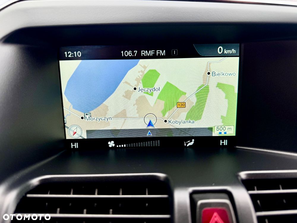 Volvo XC 60 D3 Geartronic Momentum - 34