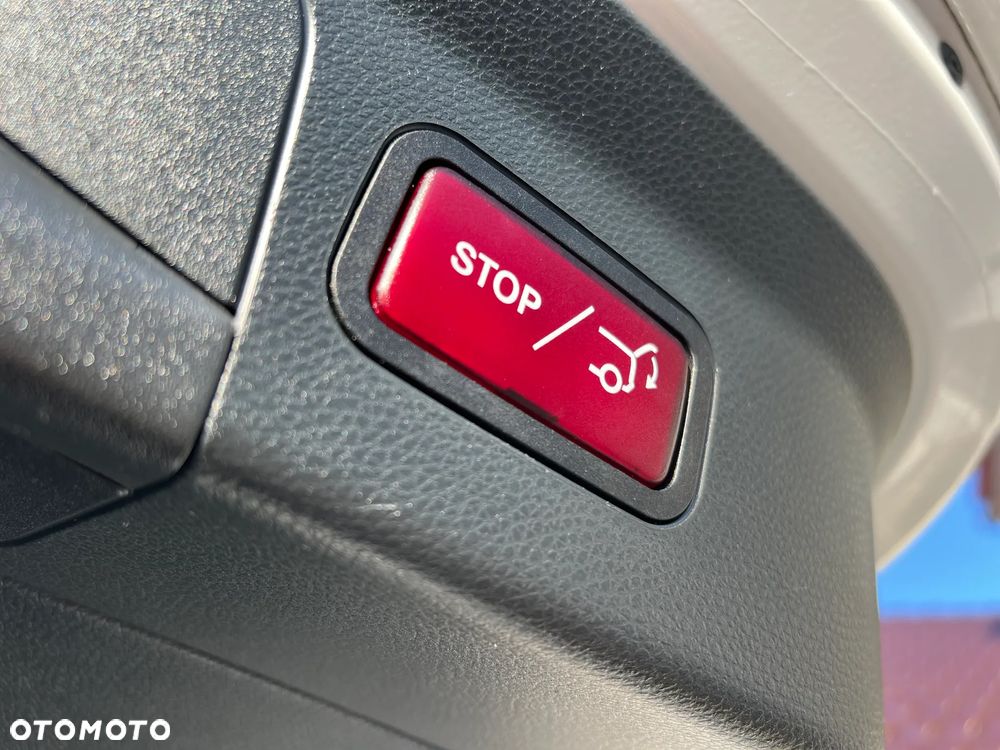 Mercedes-Benz GLC - 28