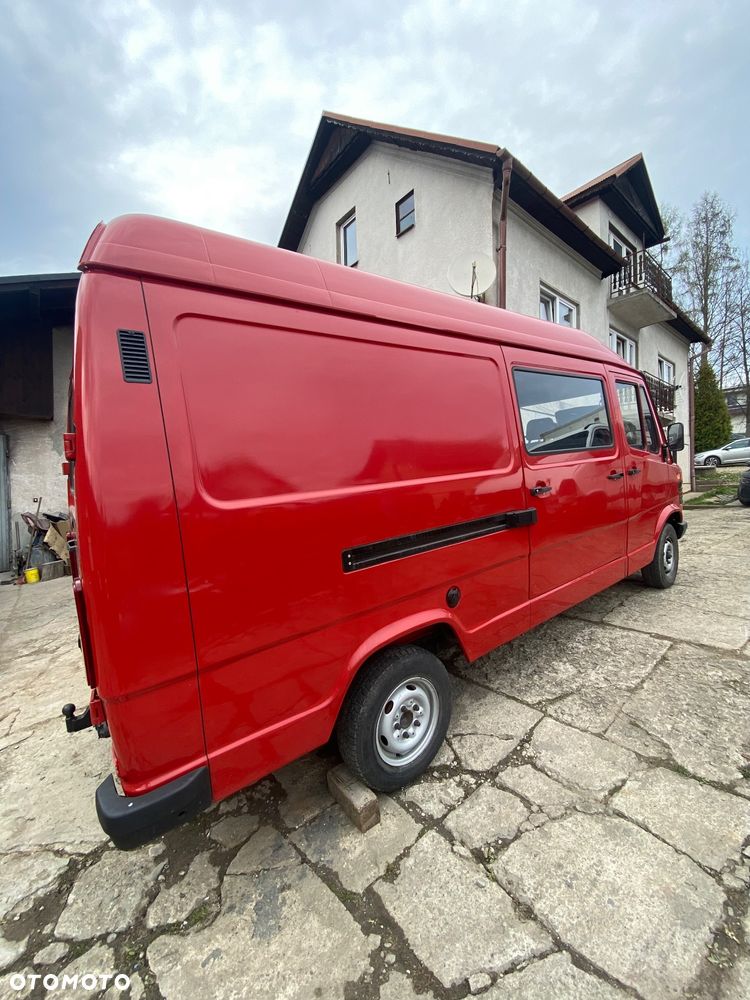 Mercedes-Benz 207D kaczka - 3
