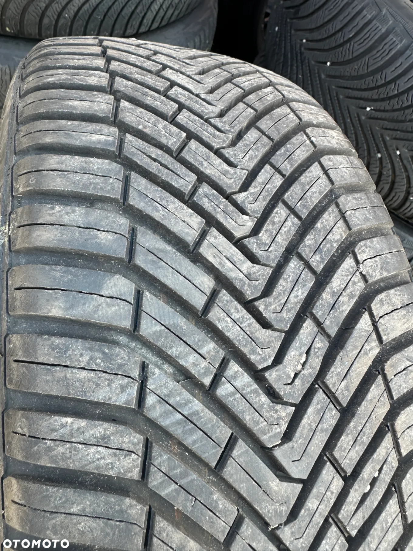 205/45x17 Continental - 3