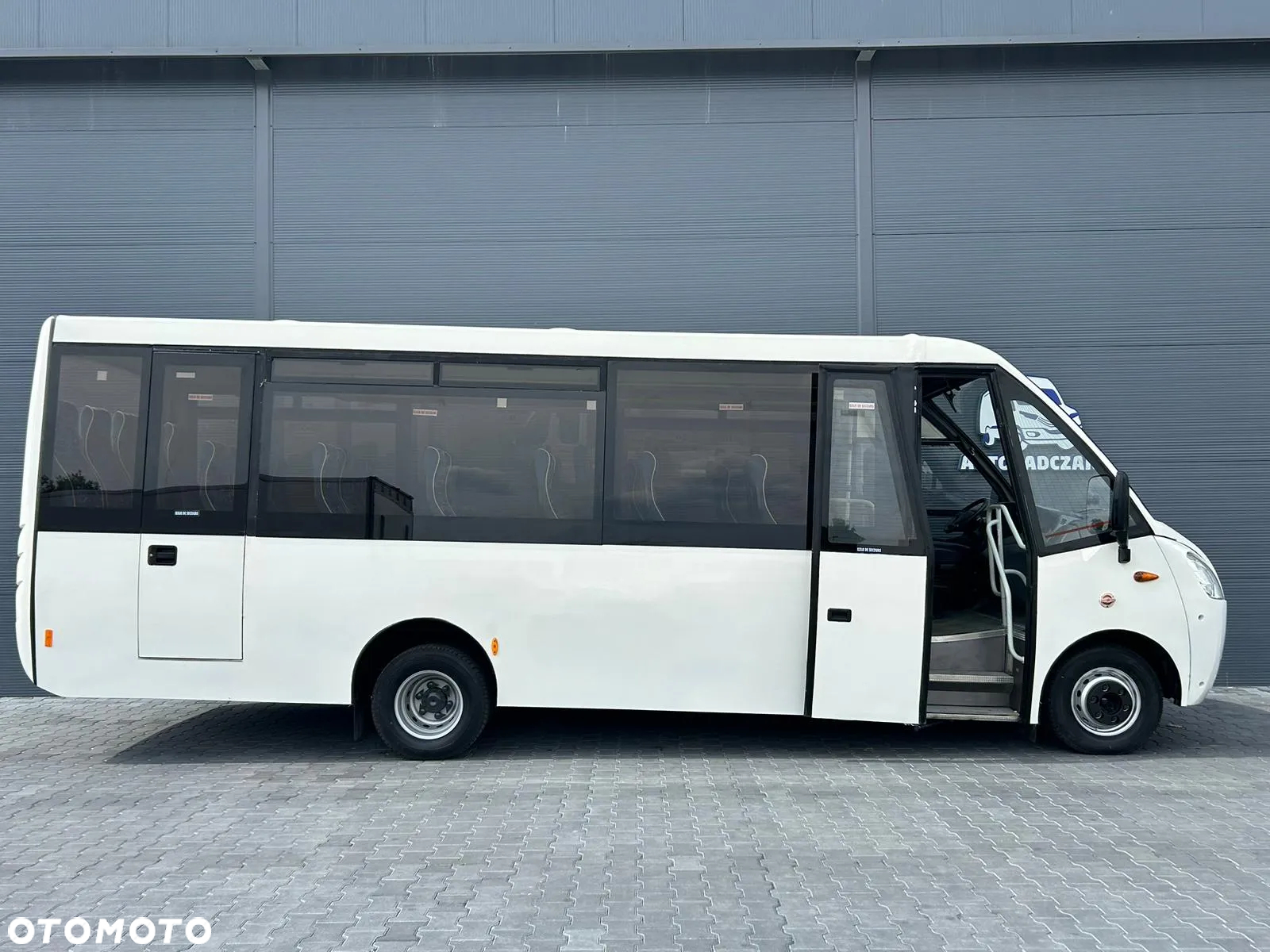 Iveco Daily 72C18 70C18 3.0 HPI Kapena Thesi 30 osób **Sprowadzony**2009R** - 5