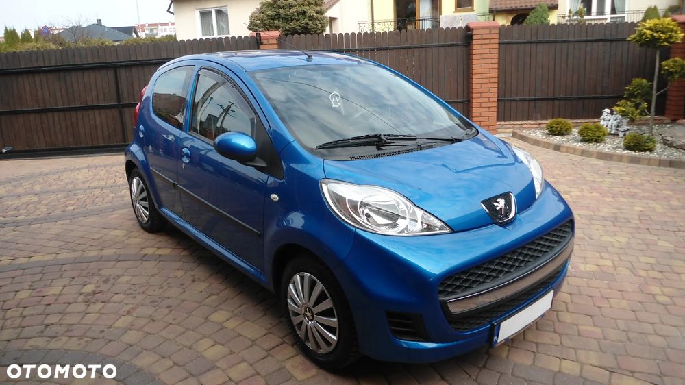 Peugeot 107 1.0 Urban Move - 1