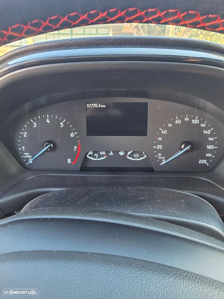 Ford Fiesta - 15