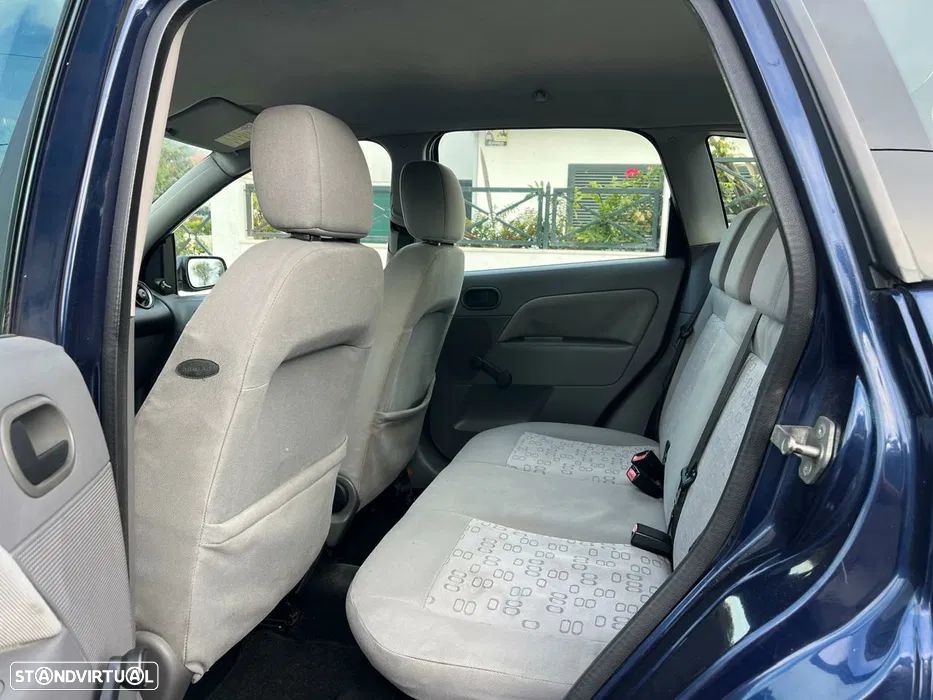 Ford Fiesta 1.25 Techno - 5