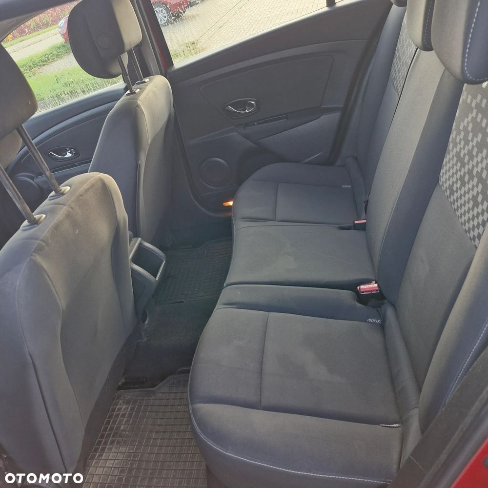 Renault Megane 1.5 dCi Authentique - 6