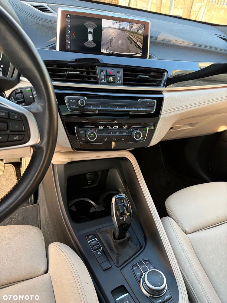 BMW X2 sDrive20i Advantage Plus - 23
