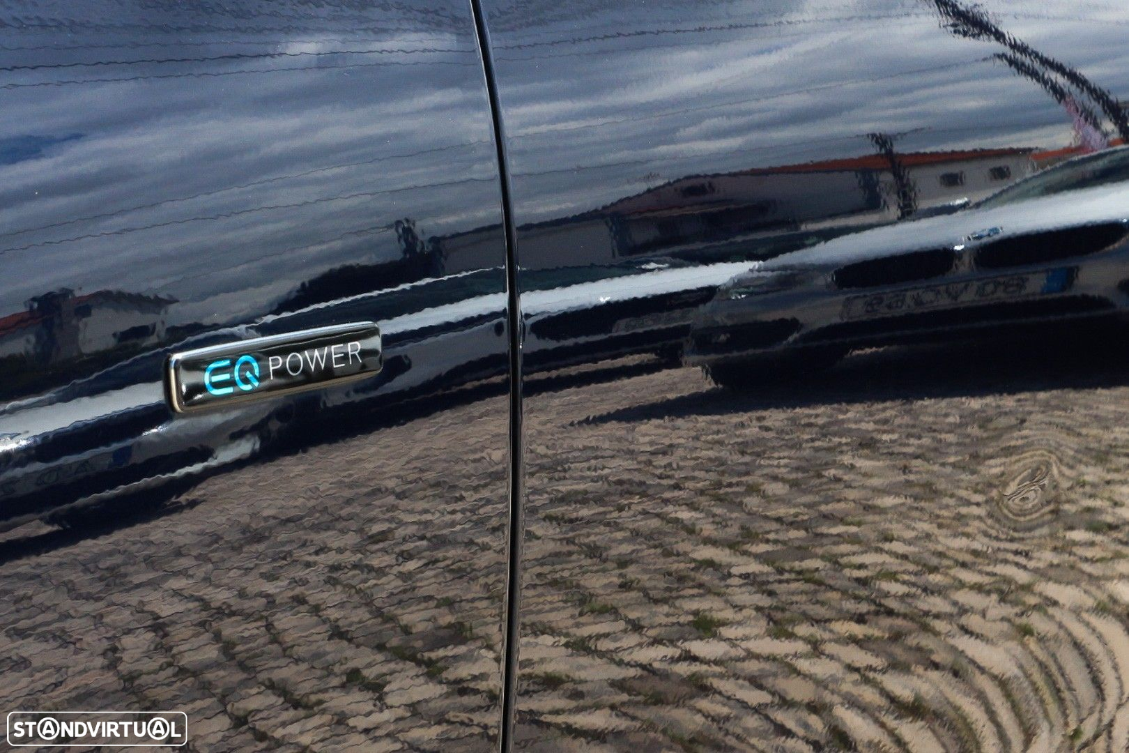 Mercedes-Benz E 300 de AMG Line - 18