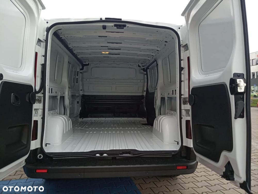 Renault TRAFIC - 18