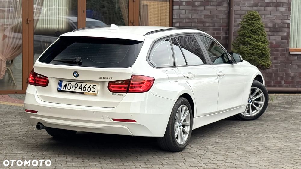 BMW Seria 3 316d Luxury Line EU6 - 18