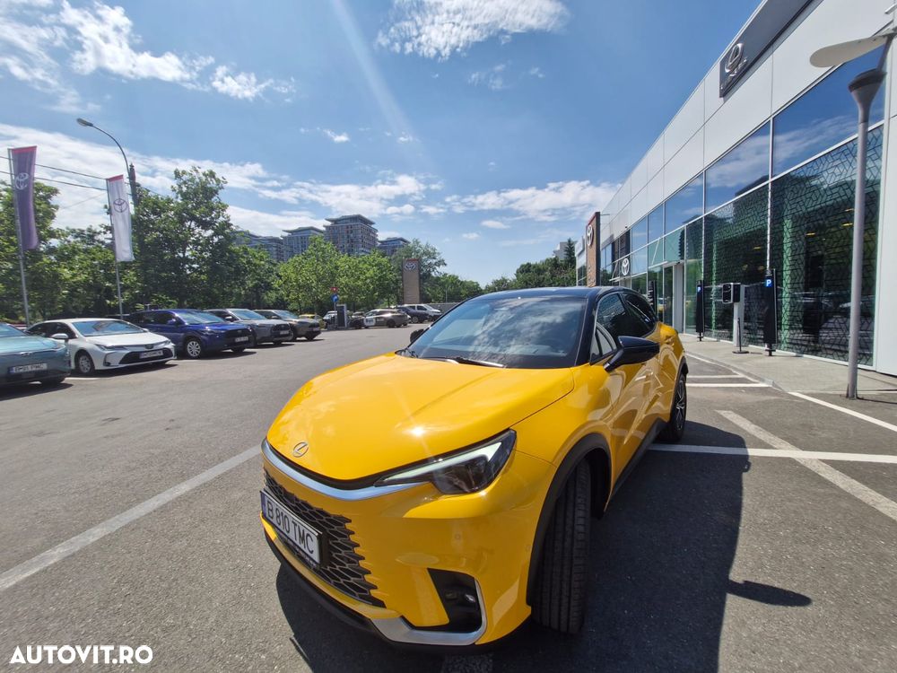 Lexus LBX 1.5 HEV 4x2 CVT Cool - 3