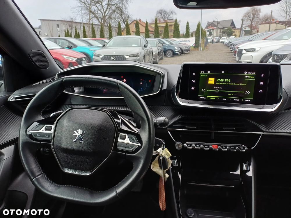 Peugeot 2008 1.2 PureTech Allure Pack S&S EAT8 - 24