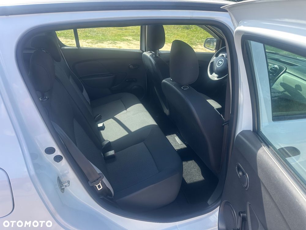 Dacia Sandero 1.2 16V 75 Essentiel - 5