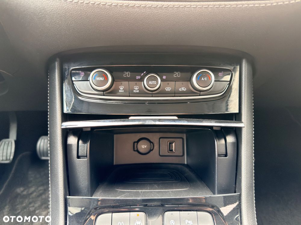 Opel Grandland X 1.2 Start/Stop Business INNOVATION - 35