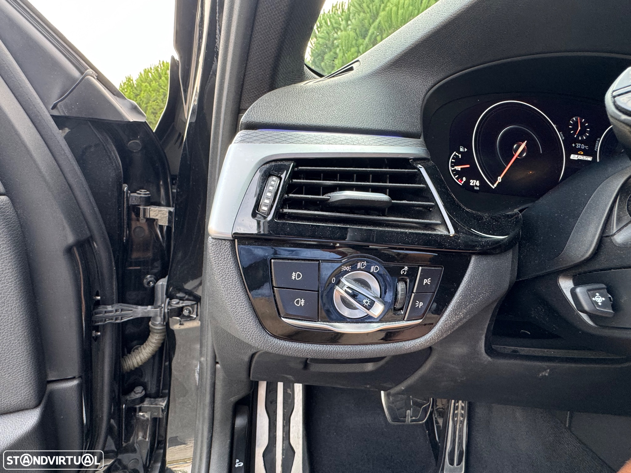 BMW 530 e iPerformance Pack M - 36