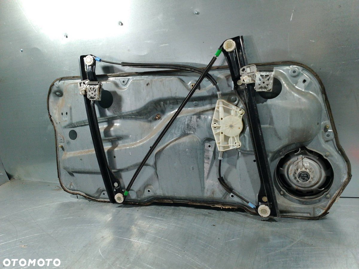 PODNOŚNIK SZYBY PRAWY PRZÓD ZE STELAŻEM VW GOLF IV 1J3837730AA  1J1959802D - 2