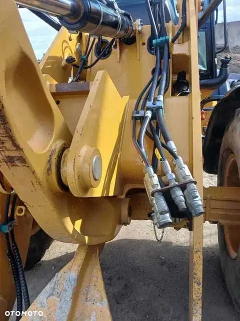 Caterpillar 908M - 5
