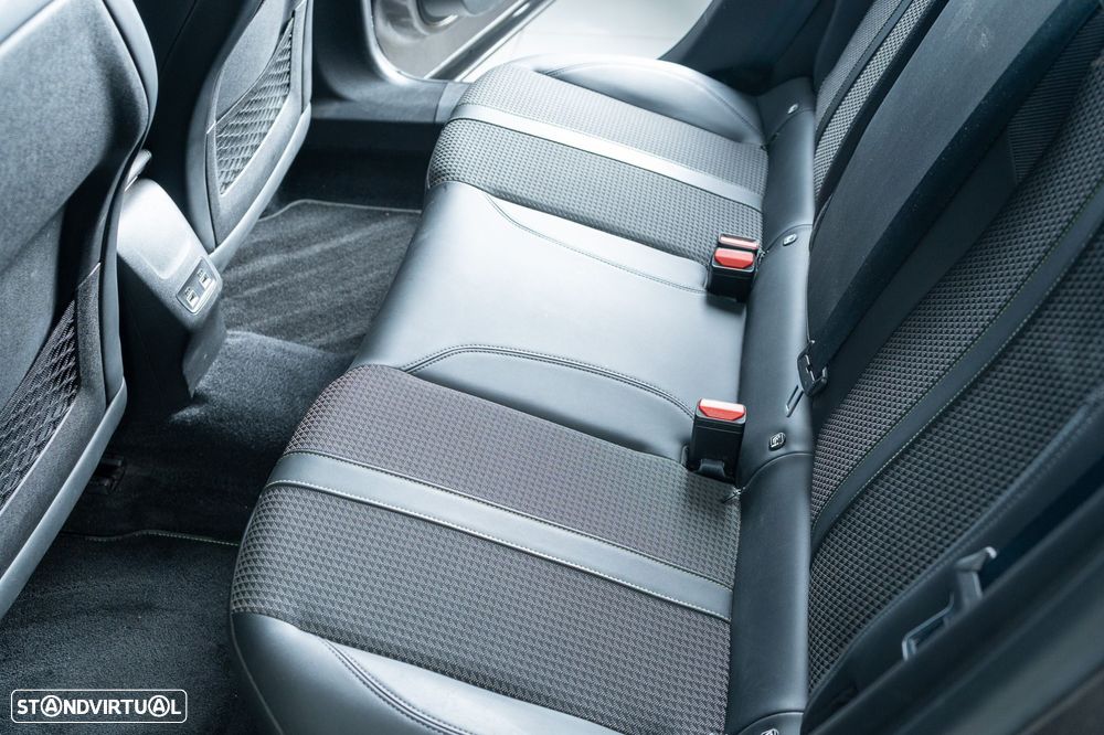 Peugeot 2008 1.5 BlueHDi GT Line EAT8 - 9