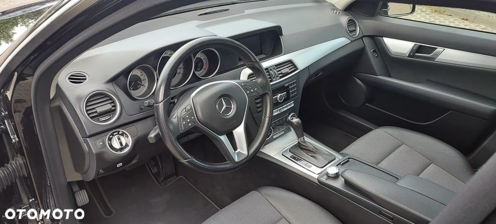 Mercedes-Benz Klasa C - 33