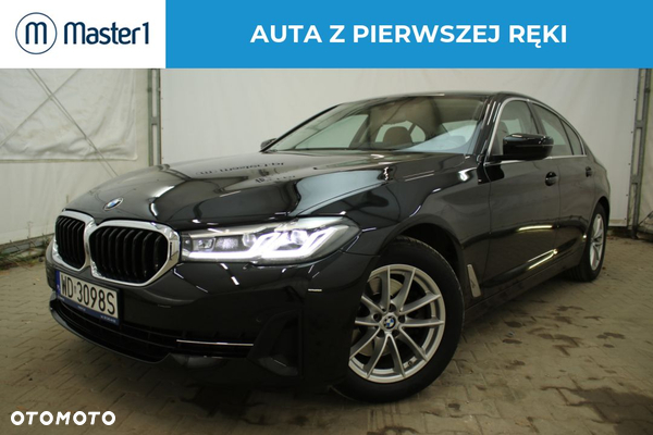 BMW Seria 5 520i mHEV