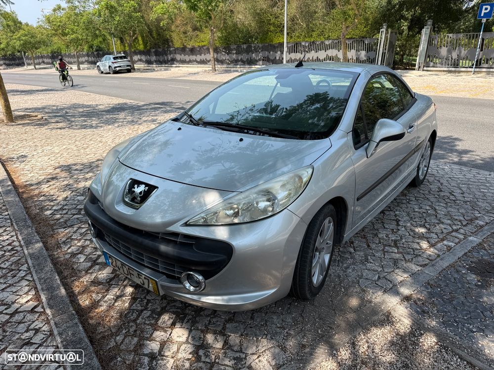 Peugeot 207 CC 1.6 HDi FAP Sport - 12