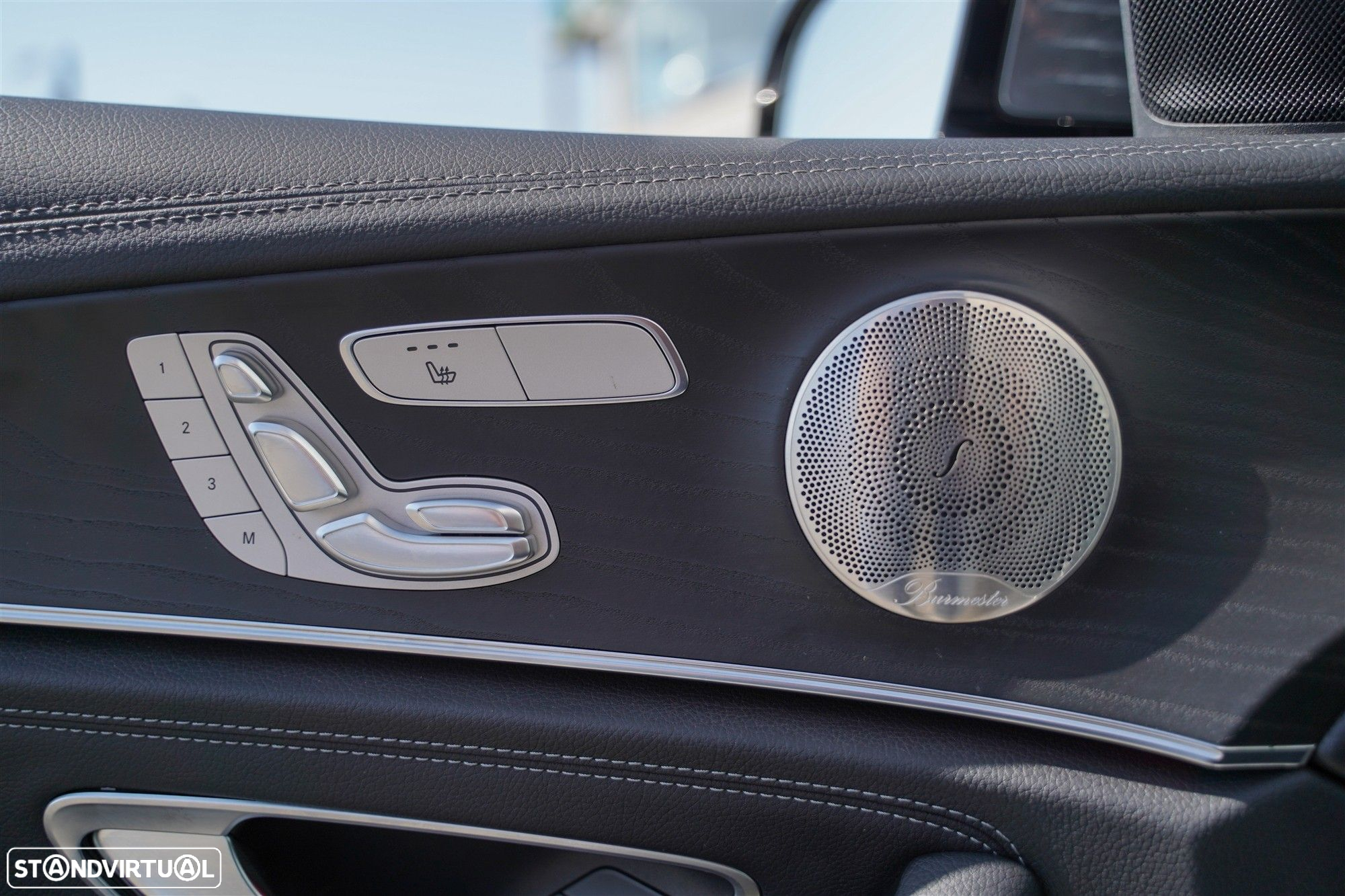 Mercedes-Benz E 300 de AMG Line - 36