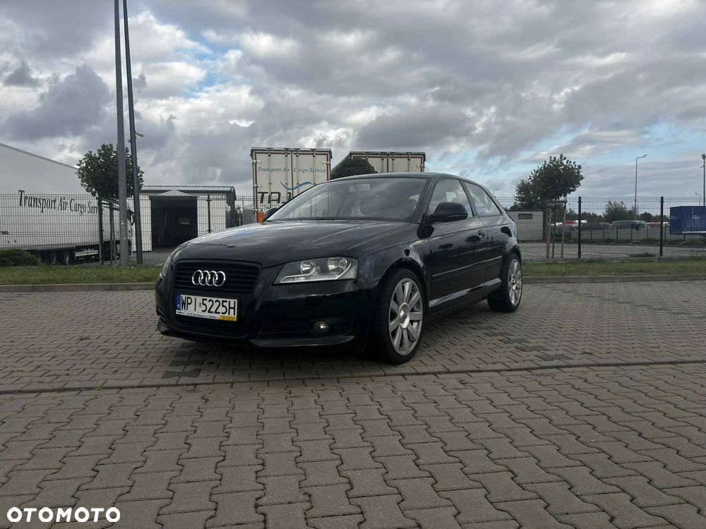 Audi A3 3-drzwiowe 2.0 TDI DPF Ambition - 1