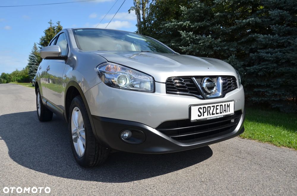 Nissan Qashqai 1.6 Visia - 8
