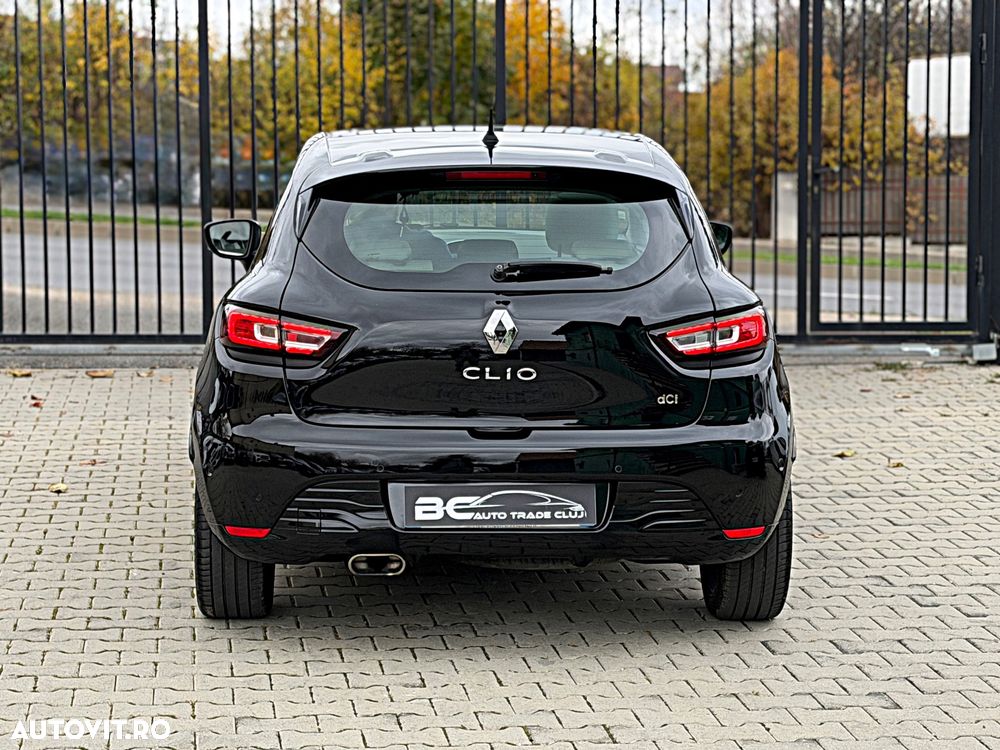 Renault Clio - 5