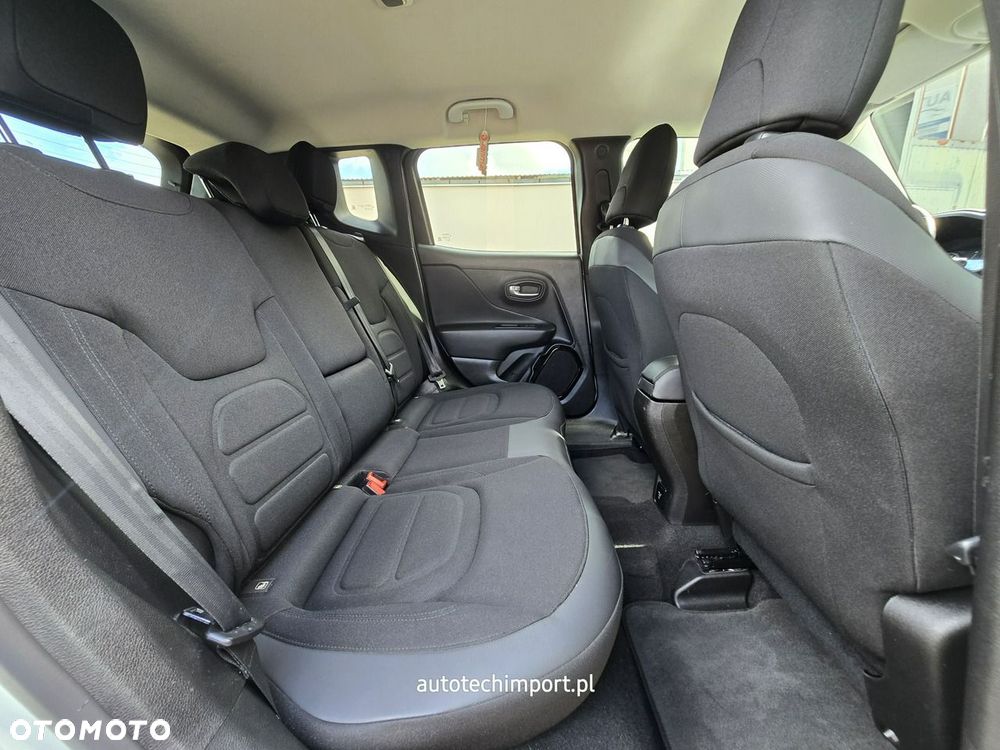 Jeep Renegade - 25