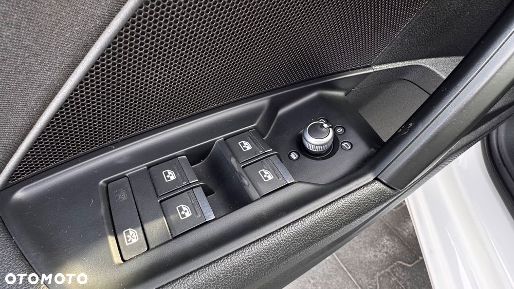 Audi A3 Sportback 30 TDI S tronic - 25