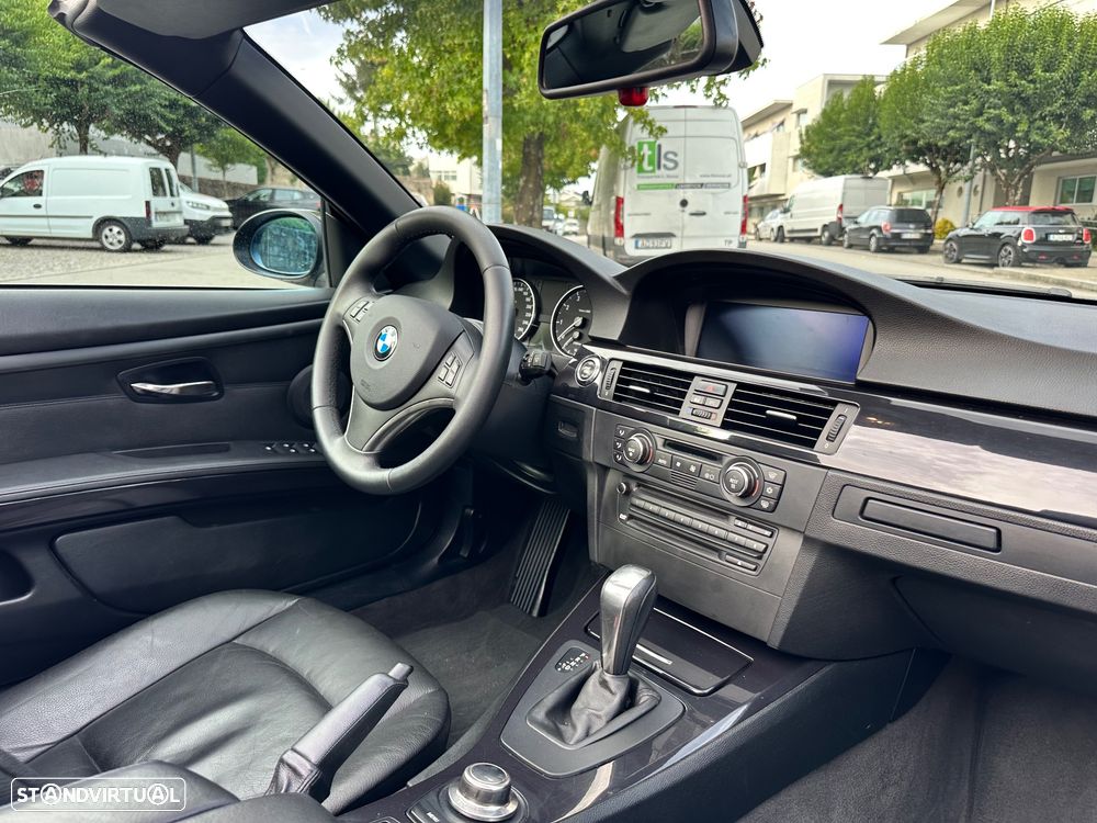 BMW 320 i Cabrio Auto - 60