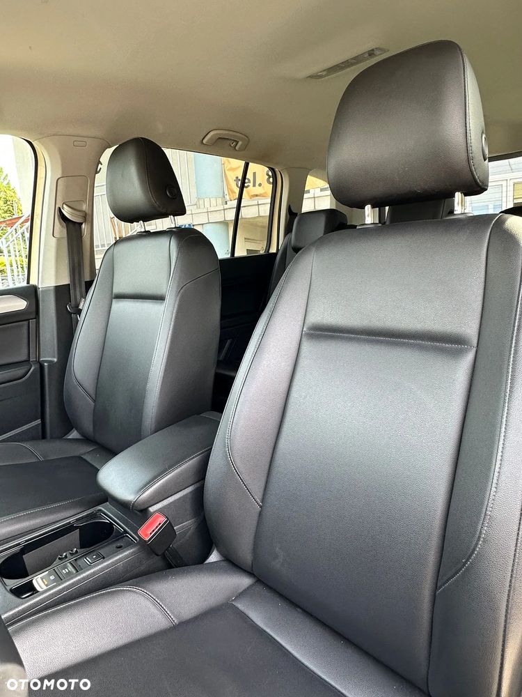 Volkswagen Touran - 21