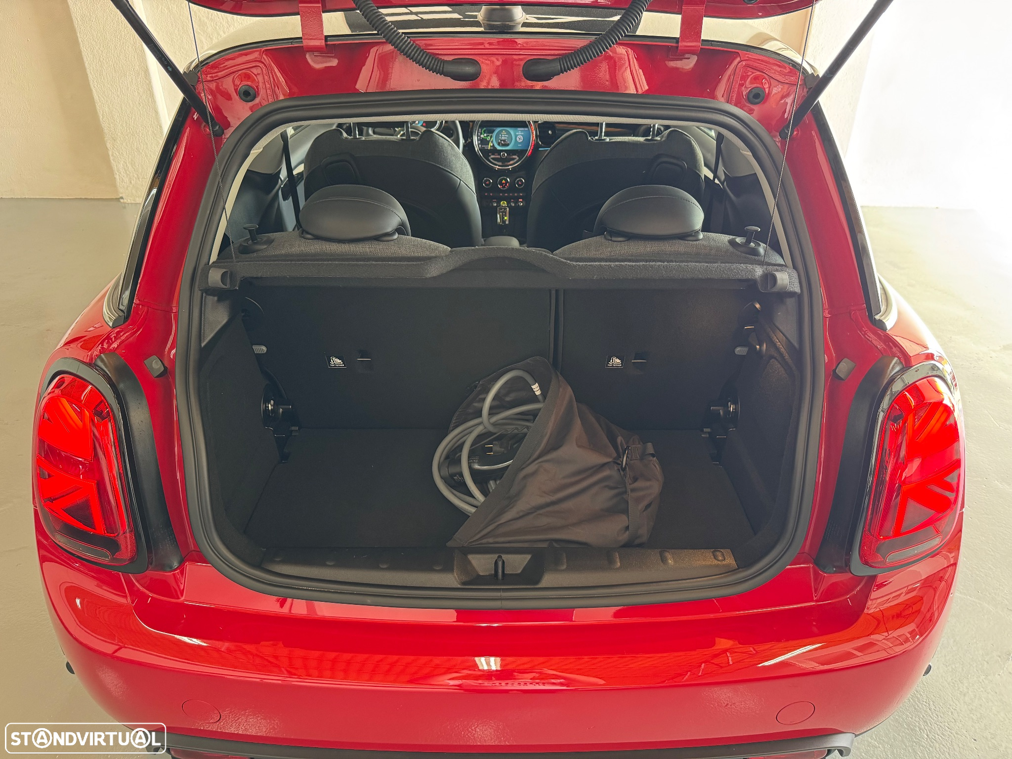 MINI 3 Portas Cooper SE - 8