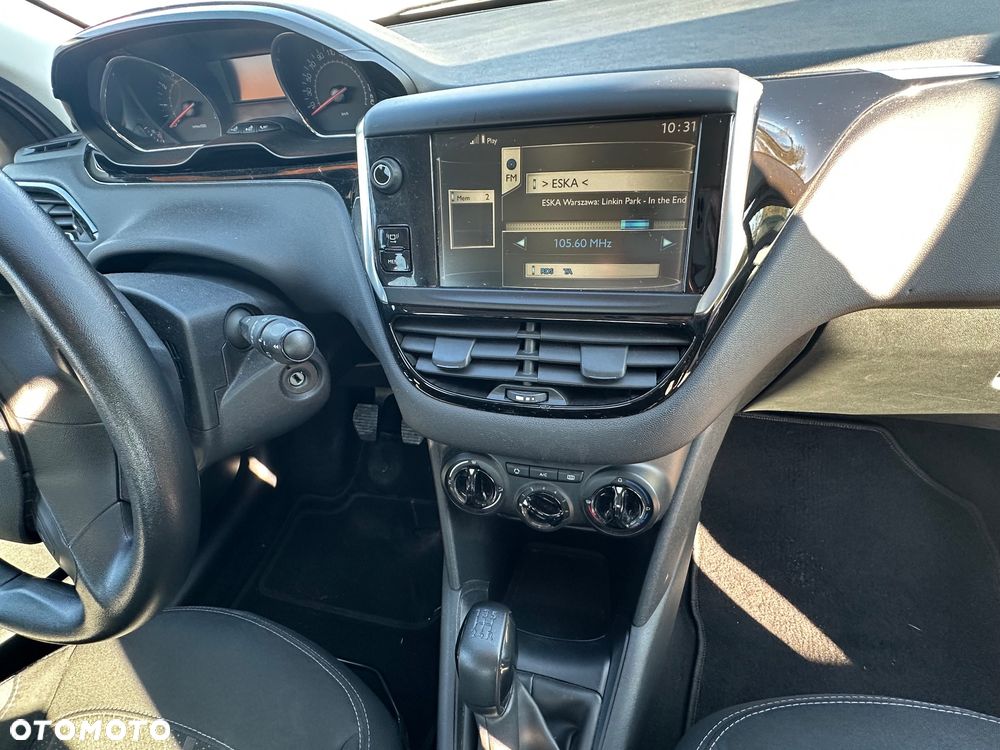 Peugeot 208 1.2 PureTech Active - 13