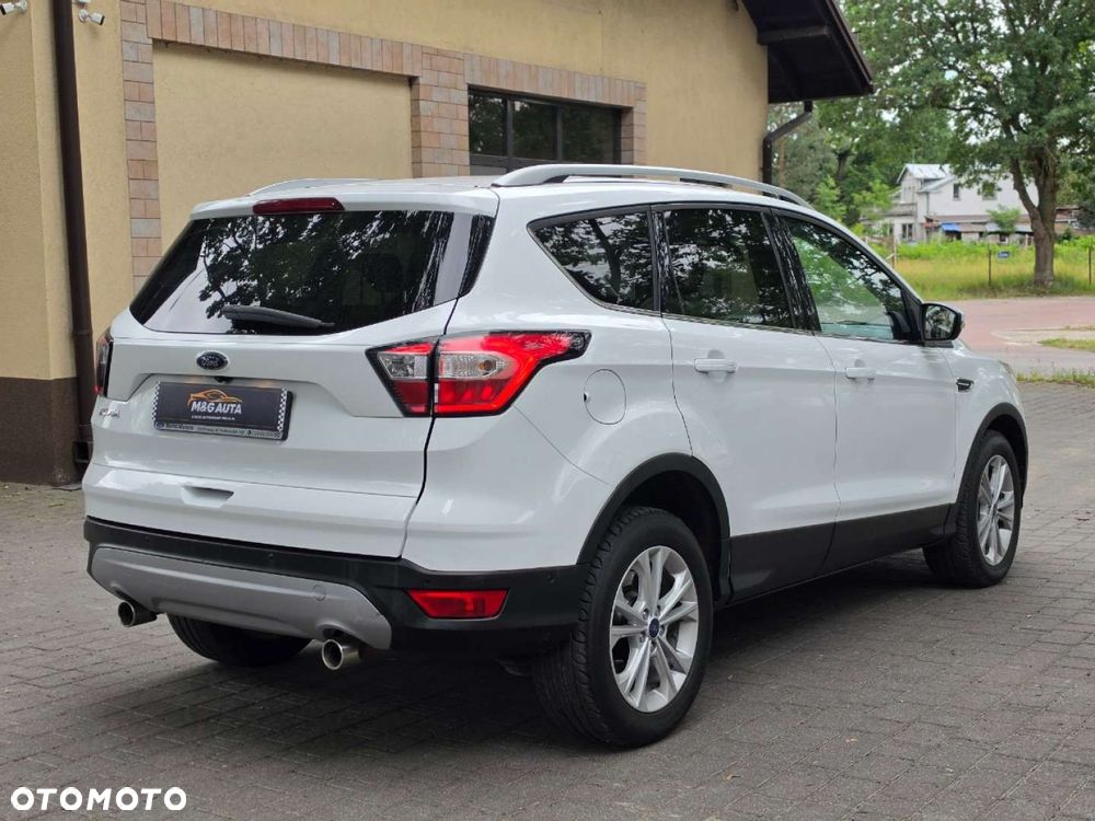 Ford Kuga - 4