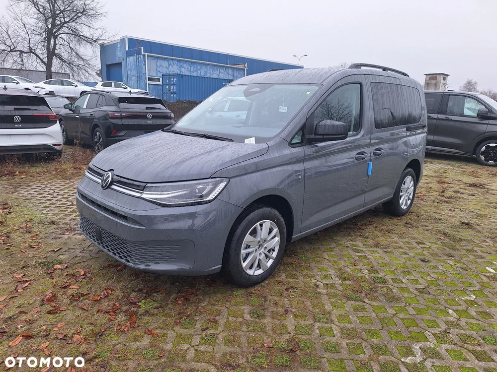 Volkswagen Caddy 1.5 TSI Life DSG - 9