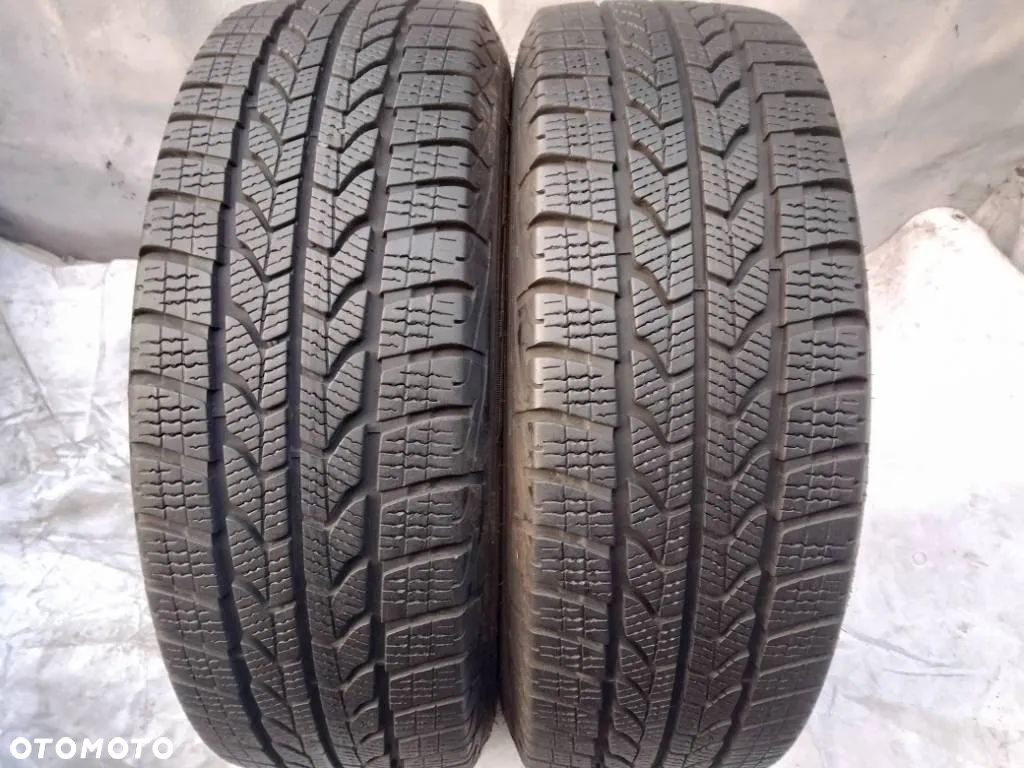 GOODYEAR ULTRAGRIP CARGO  215/65 R16C 109/107T 2024 8-8.5mm - 1