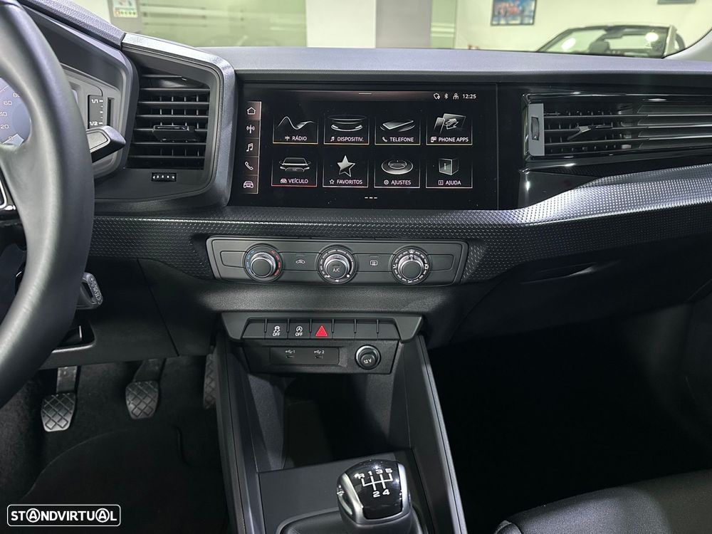 Audi A1 Sportback 25 TFSI Advanced - 10