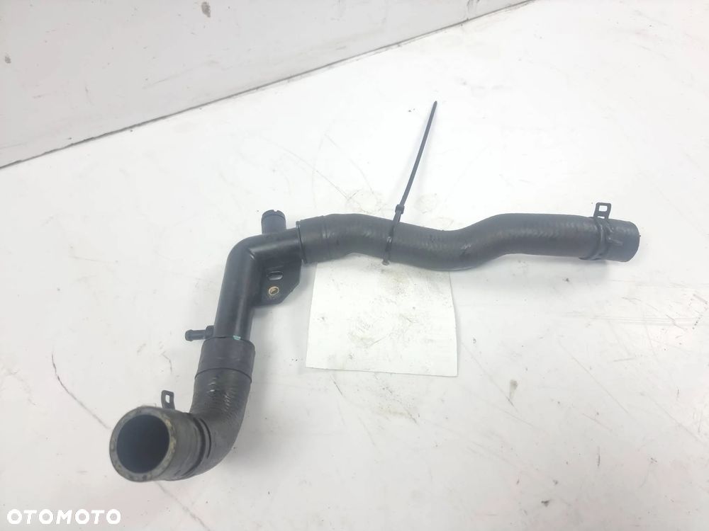 Przewód układu chłodzenia Triumph Speed Triple 1200RS 2021 180 km - 1