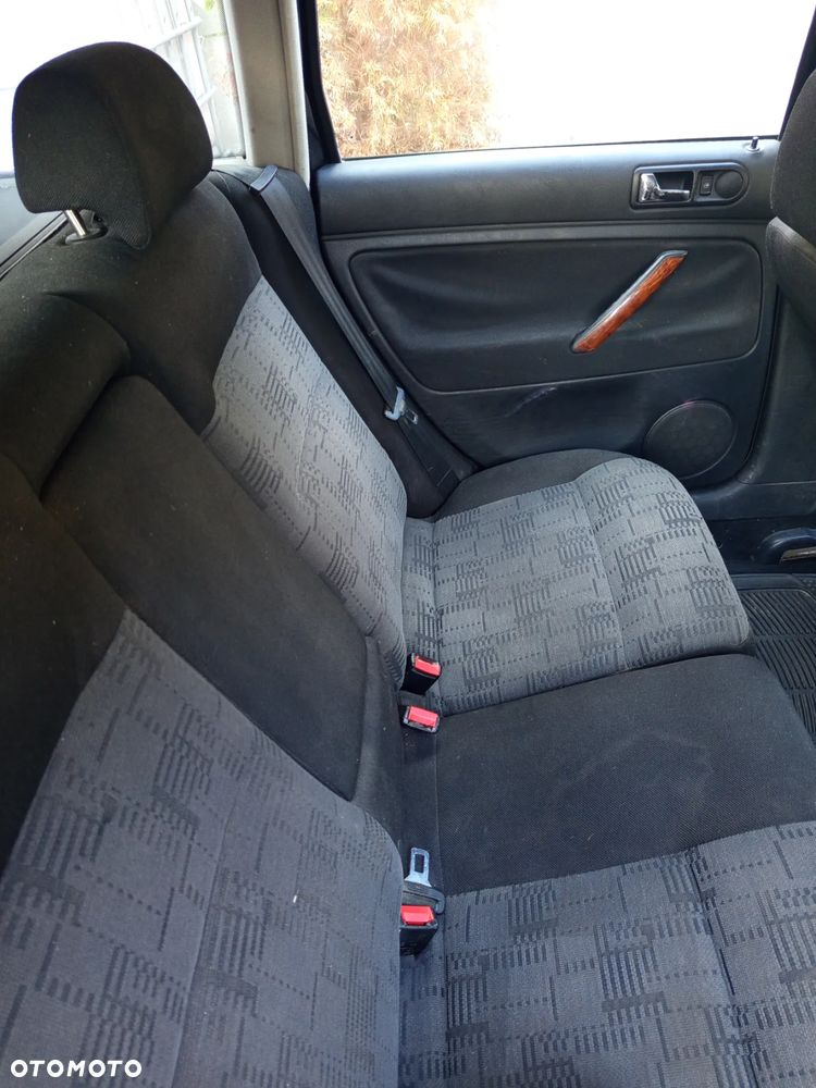 Volkswagen Passat 1.9 TDI - 7