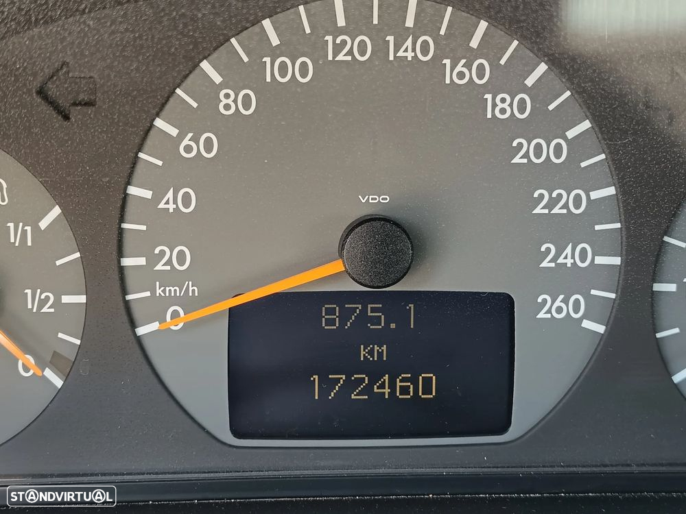 Mercedes-Benz CLK 230 - 22
