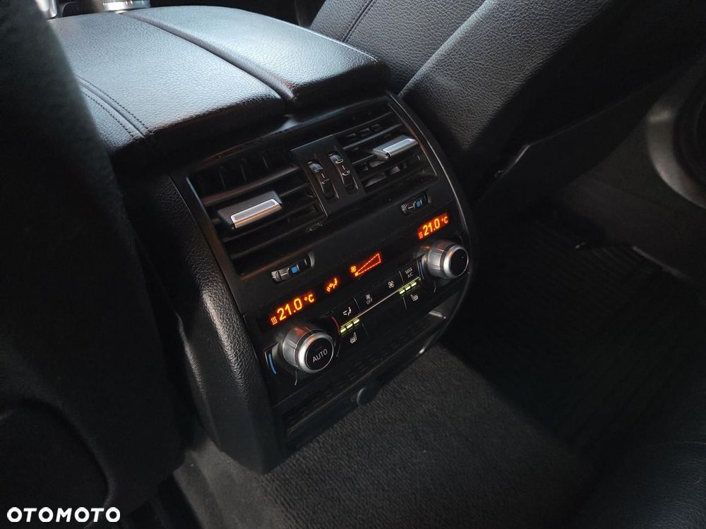 BMW Seria 5 520d - 20