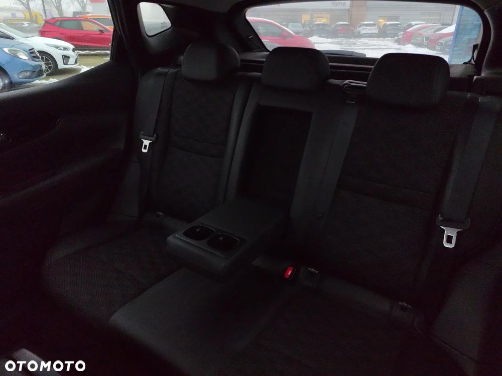 Nissan Qashqai 1.2 DIG-T Tekna EU6 - 13