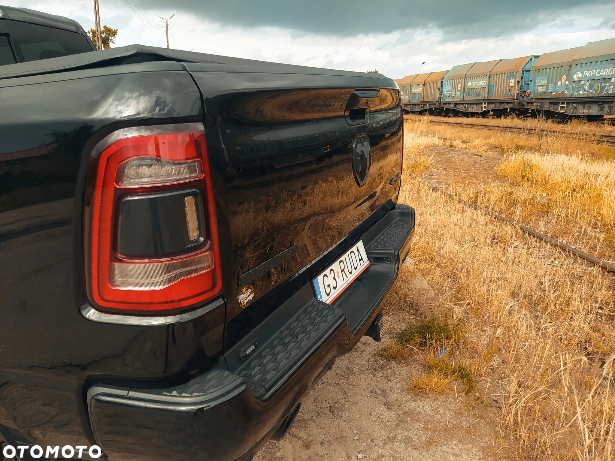 RAM 1500 Crew Cab Shortbed Bighorn - 26
