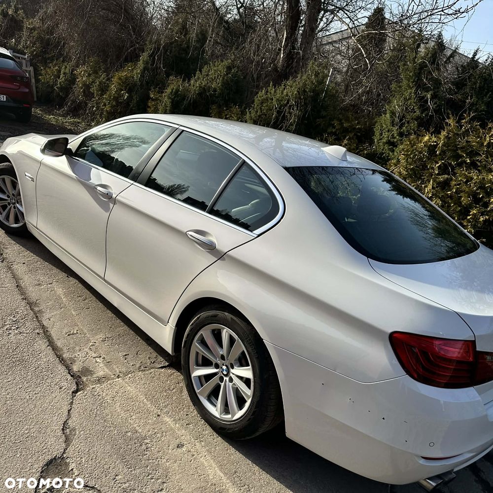 BMW Seria 5 520d - 7