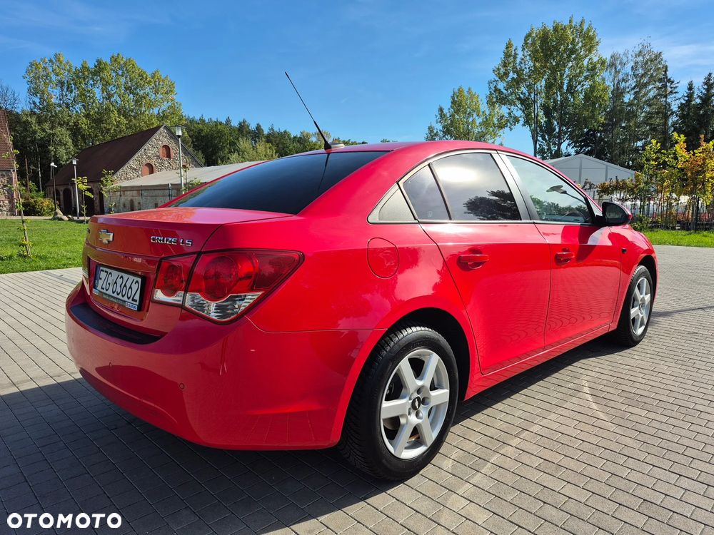 Chevrolet Cruze 2009 photo 4