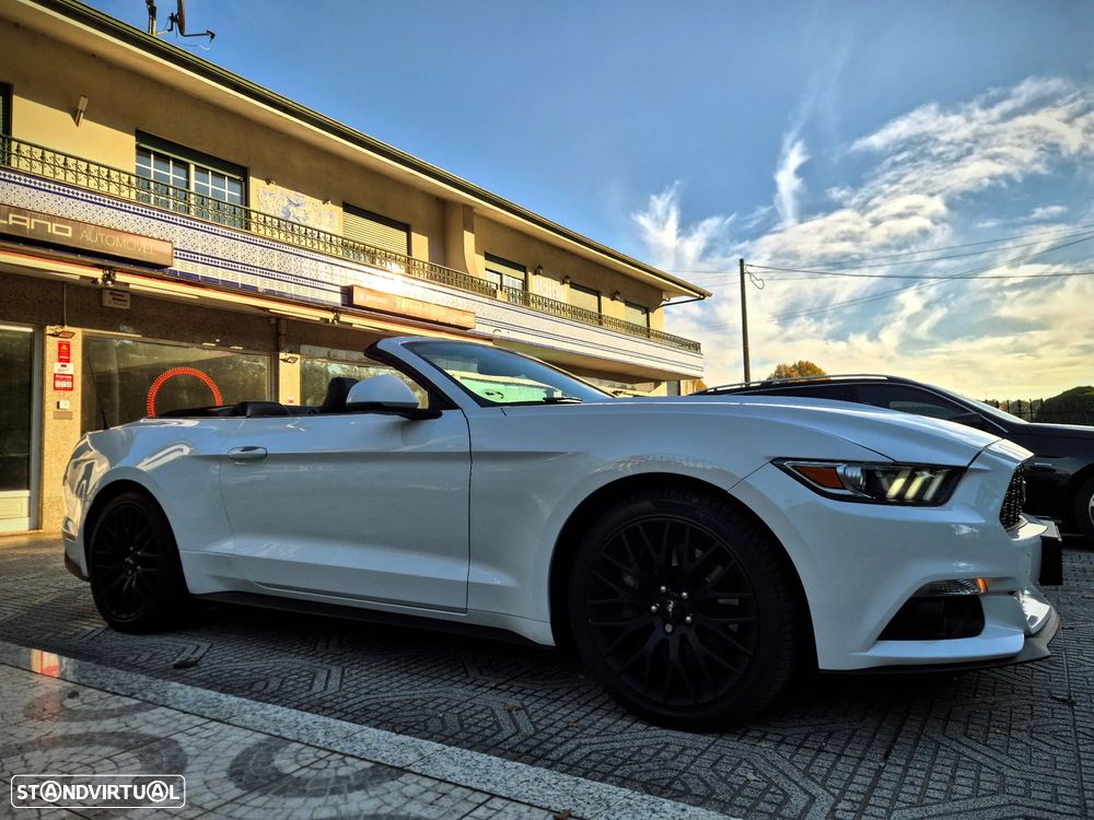 Ford Mustang Cabrio 2.3 Eco Boost - 19