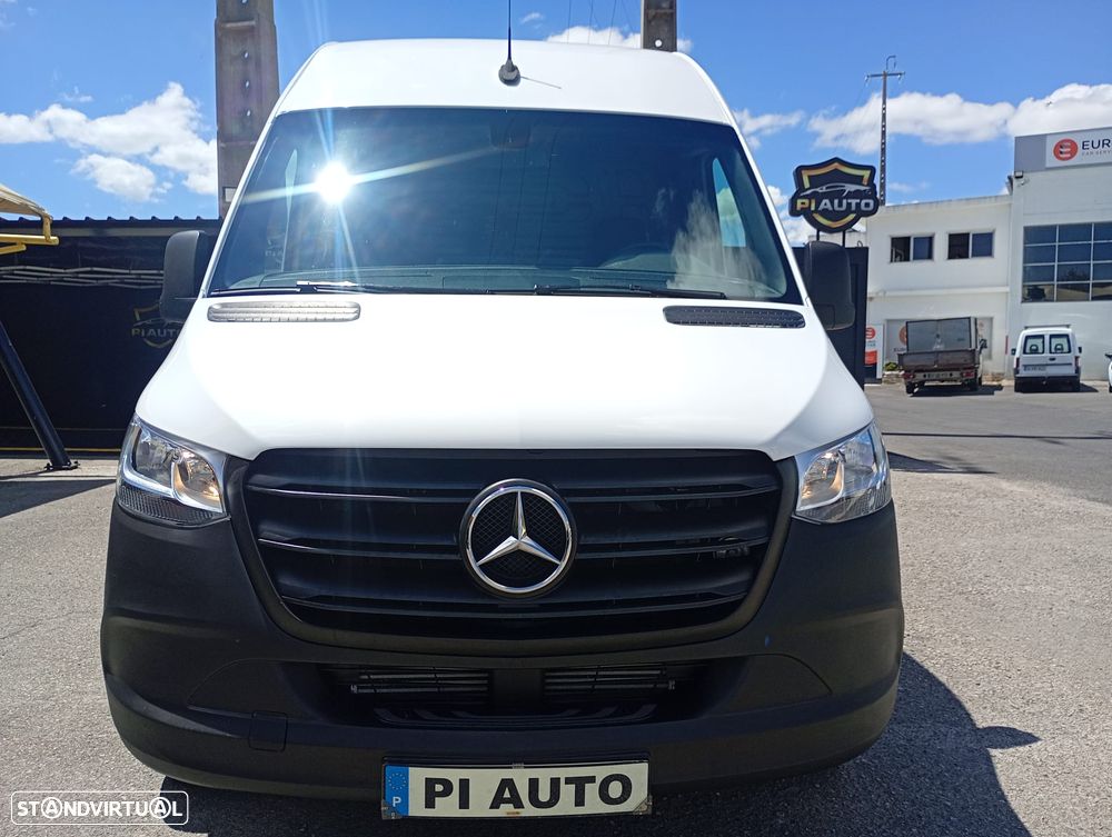 Mercedes-Benz SPRINTER - 4