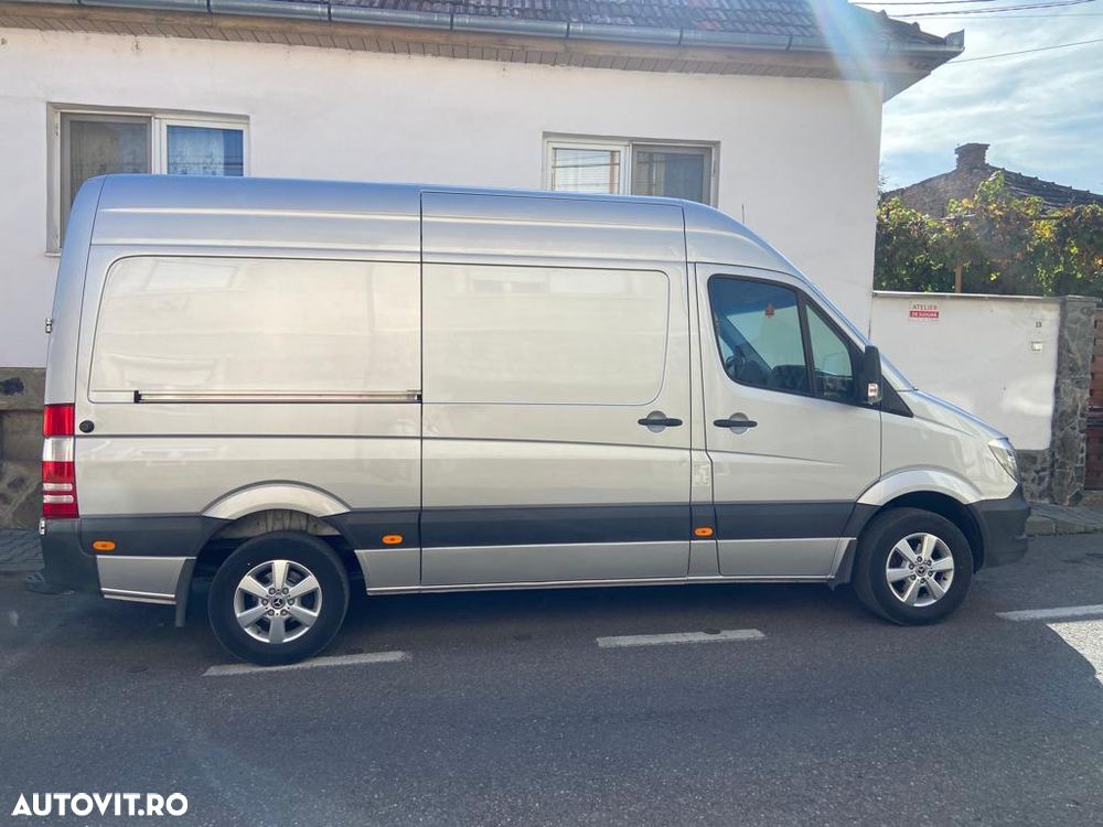 Mercedes-Benz Sprinter - 6