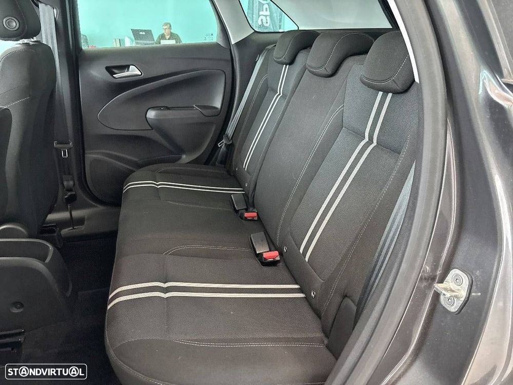 Opel Crossland X - 10